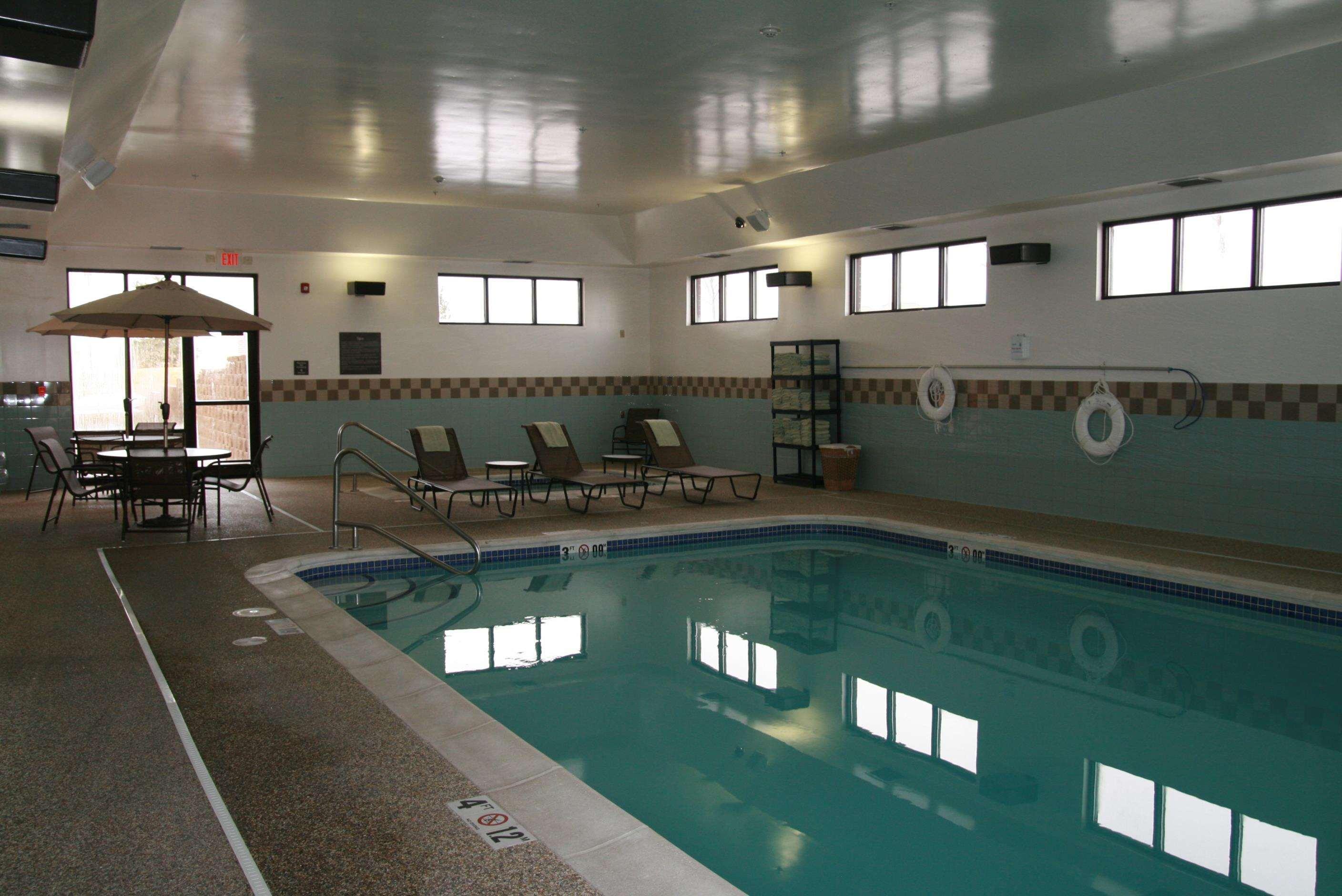 Newly Renovated Hampton Inn Omaha West Lakeside Faciliteiten foto