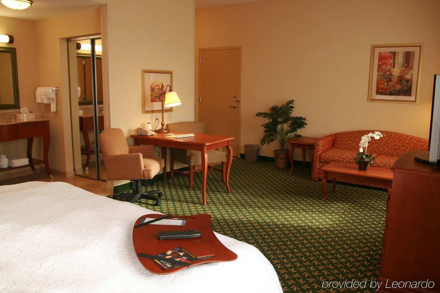 Newly Renovated Hampton Inn Omaha West Lakeside Kamer foto