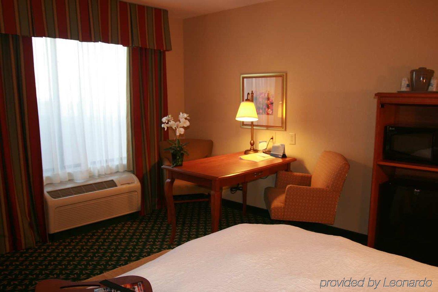 Newly Renovated Hampton Inn Omaha West Lakeside Kamer foto