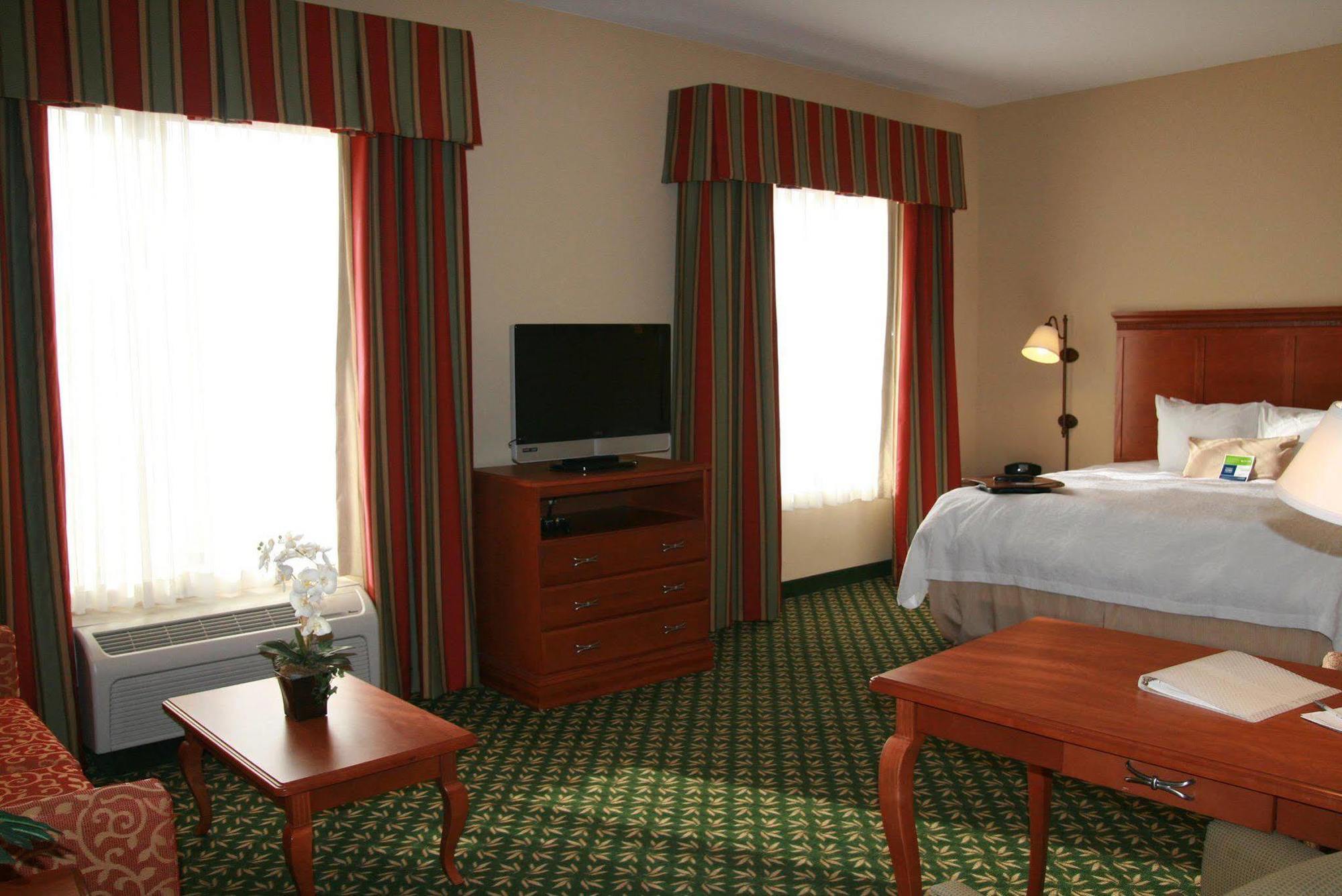 Newly Renovated Hampton Inn Omaha West Lakeside Kamer foto